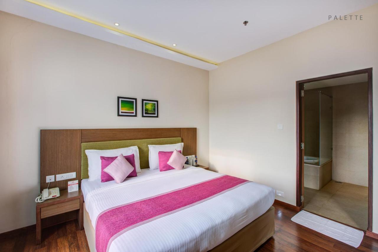 Jk Residency Kelakam Hotel ภายนอก รูปภาพ
