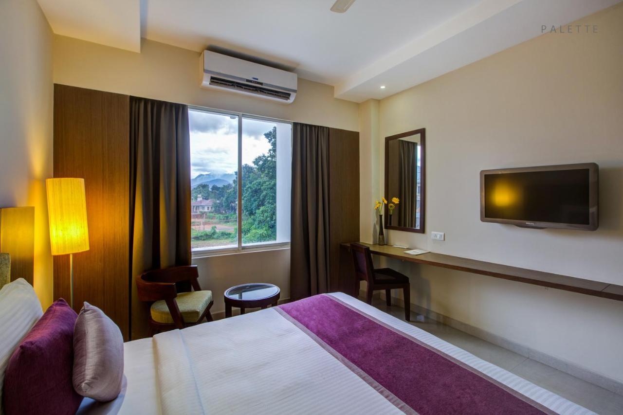 Jk Residency Kelakam Hotel ภายนอก รูปภาพ