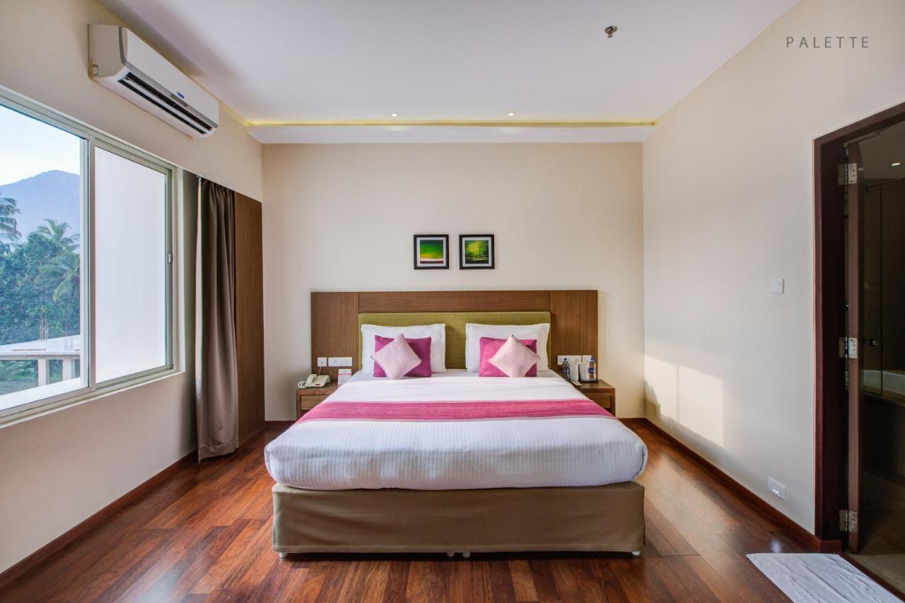 Jk Residency Kelakam Hotel ภายนอก รูปภาพ