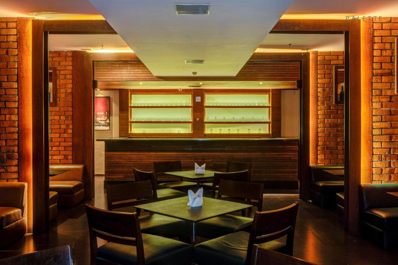Jk Residency Kelakam Hotel ภายนอก รูปภาพ